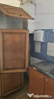 Camera de camin cu baie proprie si centrala - Zona Noua 