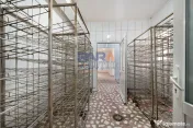 Spațiu de producție cu dotări complete: brutărie, pat... 
