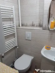 Garsoniera Astra decomandata 