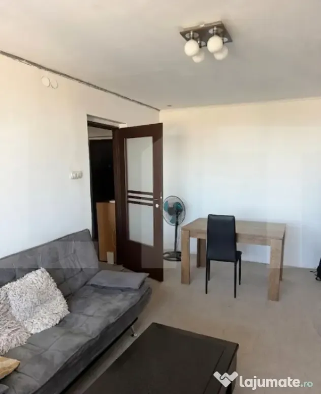 Apartament 3 camere, 70 mp, Bulevardul 16 Decembrie 1989