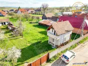 Teren frumos de 1.469 mp cu casuta: oportunitate in zona Cen 