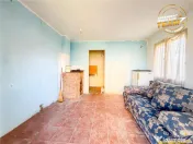 Teren frumos de 1.469 mp cu casuta: oportunitate in zona Cen 