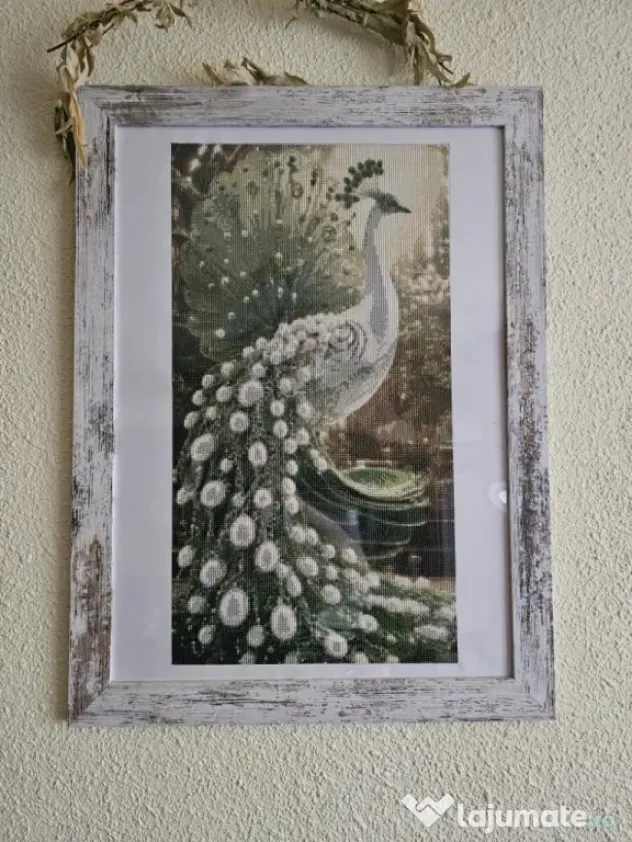 Tablouri realizate cu diamante 5D