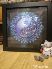 Tablouri realizate cu diamante 5D 