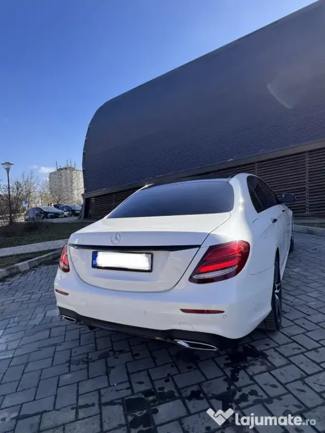 Mercedes E220D W213 // Pachet AMG