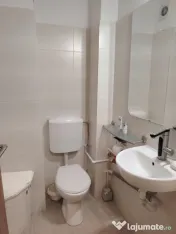 Apartament 4 camere, decomandat, poziție excelentă – Str 