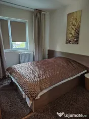 Apartament 4 camere, decomandat, poziție excelentă – Str 