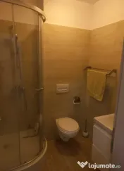 Apartament 3 camere, decomandat - Centrul Civic 