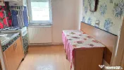 Vand garsoniera decomandata in Deva, Eminescu (Micro 15), mobilata 
