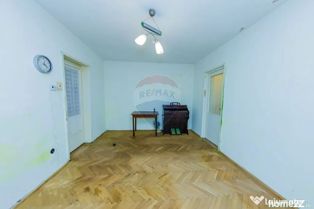 Apartanent 3 CAMERE LA PRET DE 2 camere Ioan Slavici