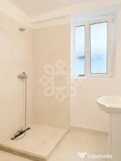Spatiu comercial de vanzare ultracentral in zona Primariei O 