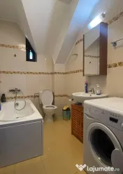 Apartament cu doua camere de vanzare in Busteni 