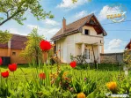 Casuta cu parc privat de 1.500mp, Central, Bodoc, la 15 min