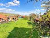 Casuta cu parc privat de 1.500mp, Central, Bodoc, la 15 min 