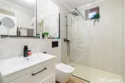 Casa cu suflet si gradina spectaculoasa 
