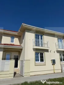 Duplex in Sag de vânzare