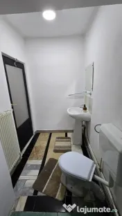 Casa cu garaj la curte Chitila - Colosseum Mall 