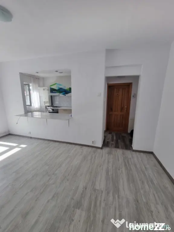 Apartament 3 camere de vânzare – Azuga, centru| 55 mp | 6