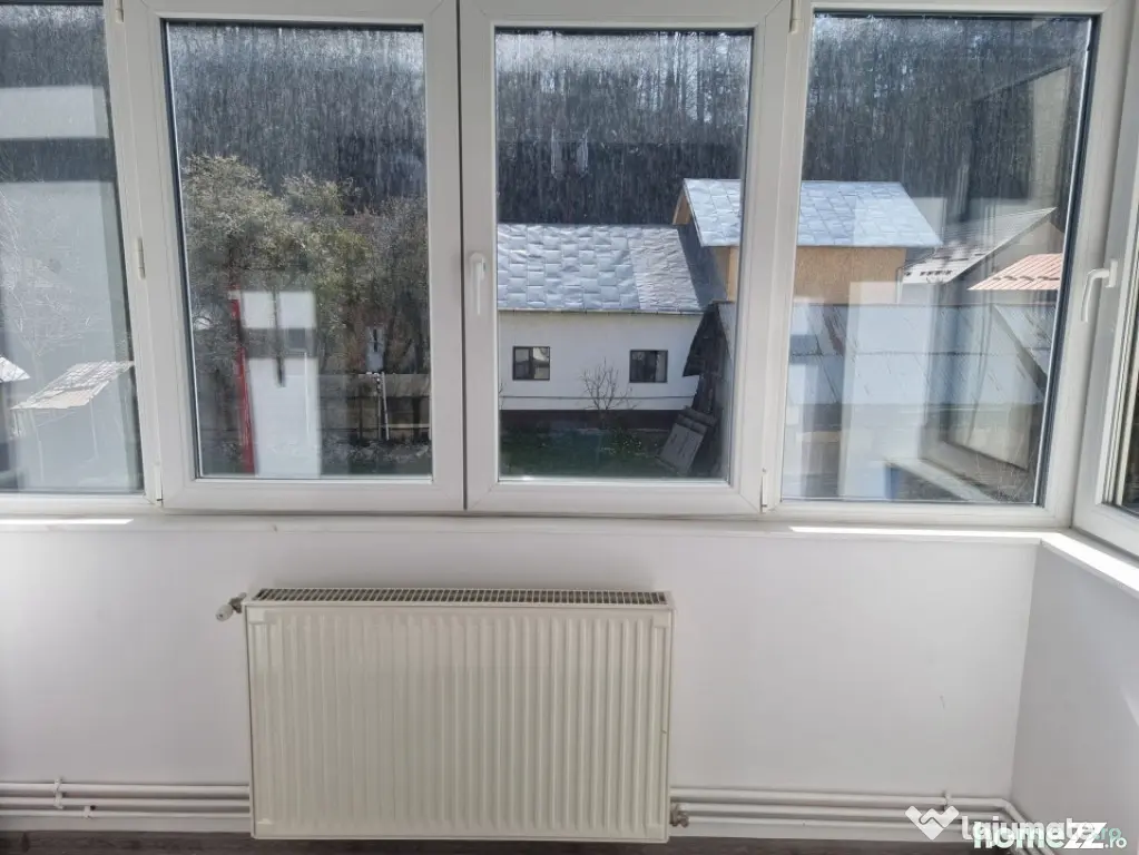 Apartament 3 camere de vânzare – Azuga, centru| 55 mp | 6
