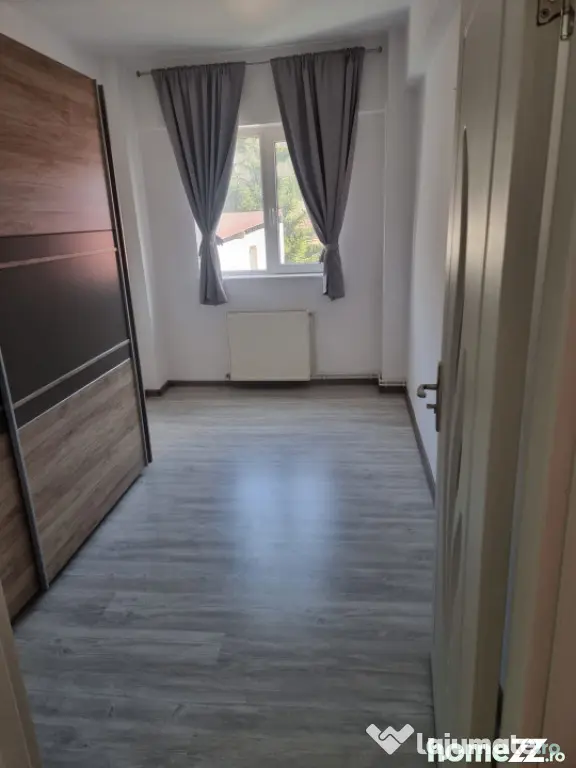 Apartament 3 camere de vânzare – Azuga, centru| 55 mp | 6