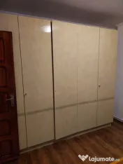 Apartament cu 4 camere foarte comod si spatios! 