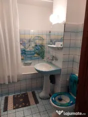 Apartament cu 4 camere foarte comod si spatios! 