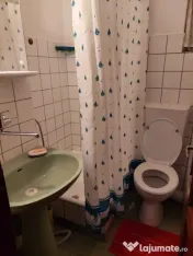 Apartament cu 4 camere foarte comod si spatios! 