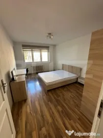 Apartament 3 camere decomandate, 50 mp, balcon, etaj interme