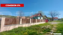 Casă autentică 3.100 mp teren, livadă si parau I Lisnau