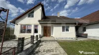 Casă de vânzare, în Sigmir și 10 ari de teren 