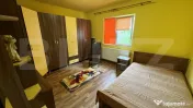 Casă de vânzare, în Sigmir și 10 ari de teren 