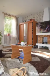 Azuga-Apartament cu trei camere -parter 