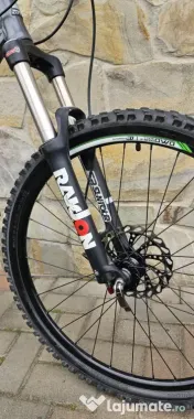 Bicicleta Carrera Full-suspension 