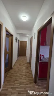 Apartament 3 camere, 76.80 mp, zona Ultracentral 