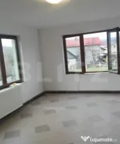 Proprietate 10 camere pentru investitie, teren 800 mp, Comun 
