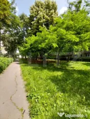 Apartament cu garaj inclus , 69 mp , Zona Careiului, 