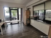 Spațiu comercial, P+M 90 mpu, plus 80 mp curte, vad stradal 