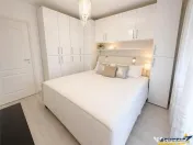 Gata de mutat:Rezidenta 70mp,echipata, parcare si curte pro 