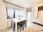 Gata de mutat:Rezidenta 70mp,echipata, parcare si curte pro 