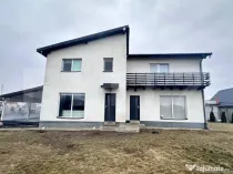 Casa spatioasa pentru 2 familii, cu gradina - Bod