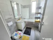 Apartament 3 camere, 72mp+balcon 