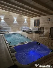 Cabana elegantă cu 2 zone spa, 180mp, teren 1200mp, Măriș 