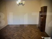 Proprietate de vanzare, 271 mp, zona Subcetate 