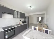 Apartament 2 camere, langa Winmarkt