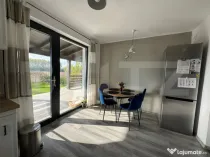 Casa de vanzare, 184 mp, zona Micesti