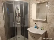 Casă, teren, anexe – Unțeni, Burlești - Proprietate cu 