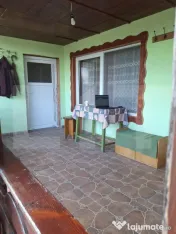 Casă, teren, anexe – Unțeni, Burlești - Proprietate cu 