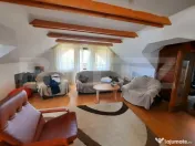 Pensiune de 13 camere, 640 mp utili, 2000 mp de teren, Varat 
