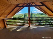 Pensiune de 13 camere, 640 mp utili, 2000 mp de teren, Varat 
