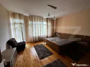 Casa de vanzare, 390 mp, zona Cetate 